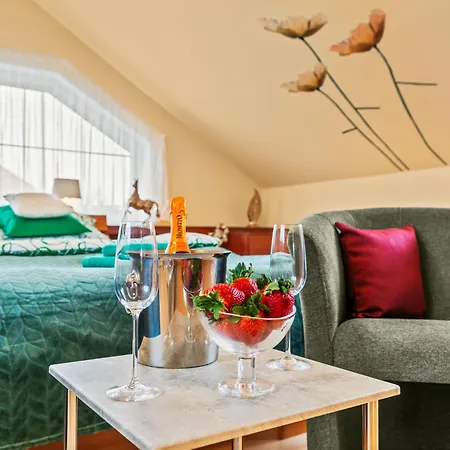 Вилла Garden & Terrace By Interhome Прага