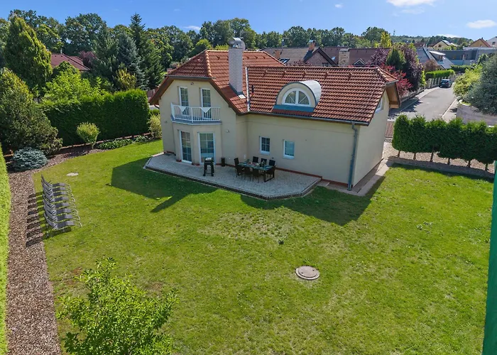 Garden & Terrace By Interhome Praga