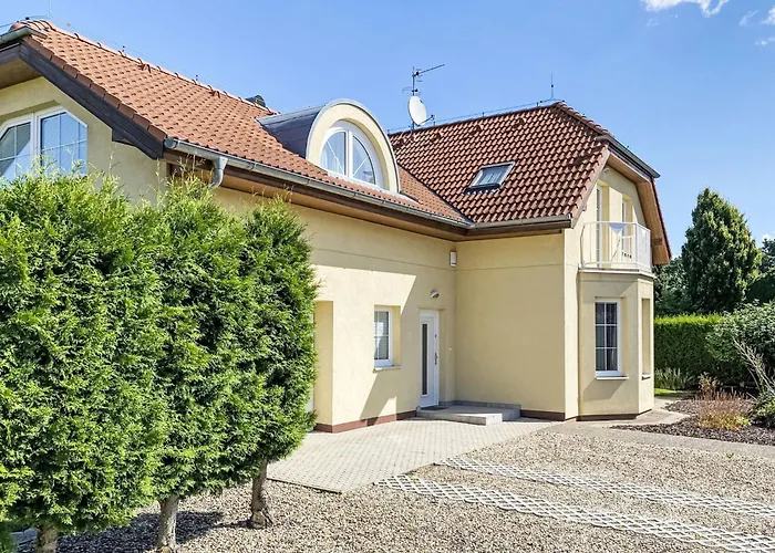 Garden & Terrace By Interhome Praga